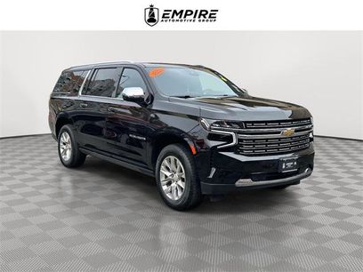 Used 2024 Chevrolet Suburban Premier w/ Premium Package 2