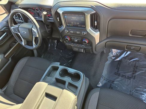 Used 2021 Chevrolet Silverado 1500 RST image 16