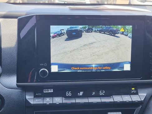 Used 2025 Toyota Camry LE FWD image 17