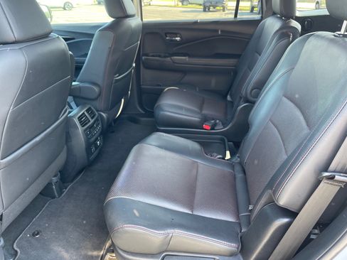 Used 2022 Honda Pilot Black Edition image 12