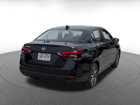 Used 2025 Nissan Versa SV FWD image 14