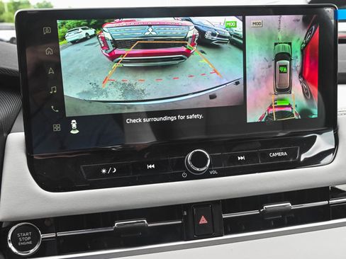 New 2025 Mitsubishi Outlander image 18