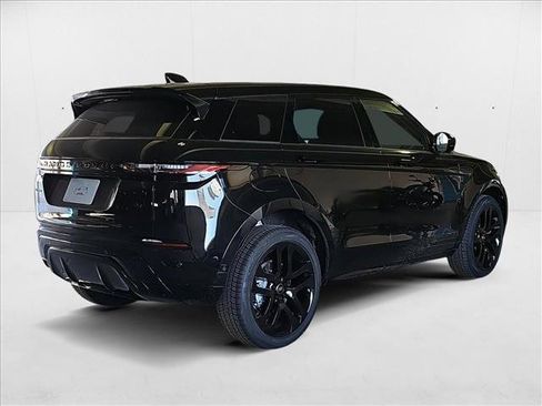 New 2025 Land Rover Range Rover Evoque Dynamic SE image 2