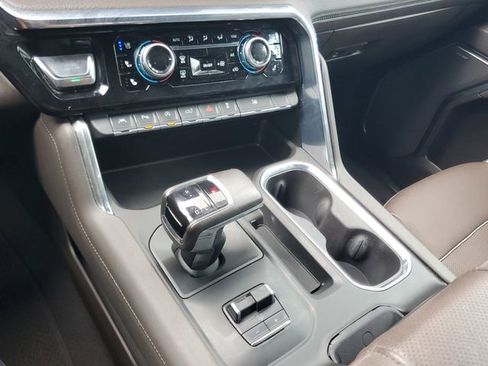 Certified 2023 GMC Sierra 1500 Denali w/ Technology Package image 25