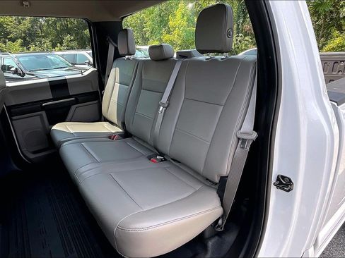 Used 2018 Ford F250 XL w/ Power Equipment Group AWD/4WD image 26