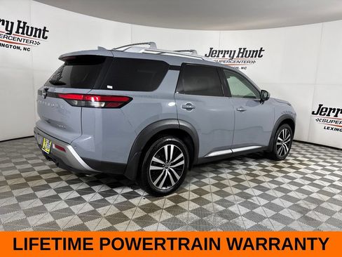 Used 2025 Nissan Pathfinder Platinum w/ Cargo Package FWD image 6