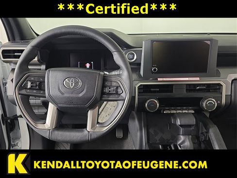 Certified 2025 Toyota 4Runner SR5 image 9