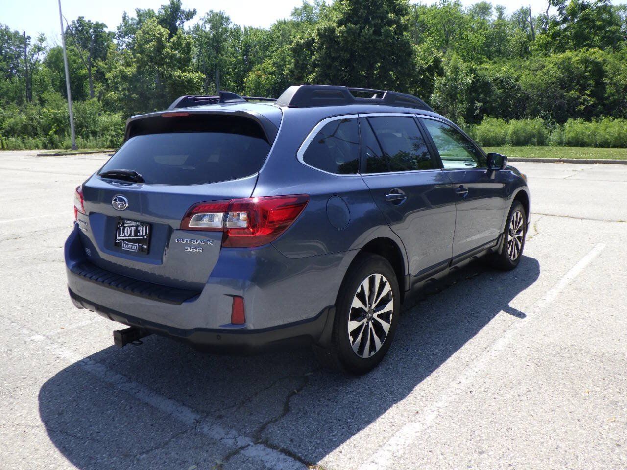 Used 2017 Subaru Outback 3.6R Limited AWD/4WD image 7