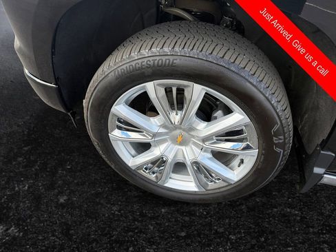 Certified 2024 Chevrolet Silverado 1500 High Country image 9