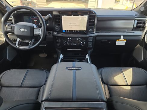 New 2026 Ford F350 Platinum image 9