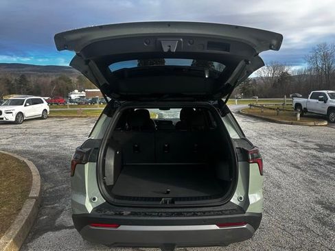 New 2026 Chevrolet Equinox LT image 15