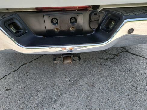 Used 2016 RAM 3500 Tradesman w/ Chrome Appearance Group RWD image 8