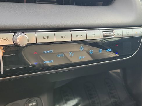 Certified 2023 Hyundai Ioniq 5 Limited w/ Cargo Package image 30