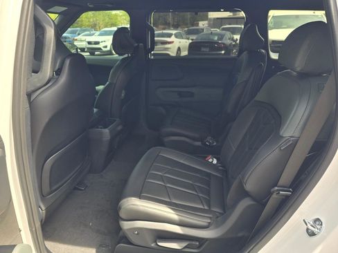 New 2027 Kia Telluride SX X-Line AWD/4WD image 4