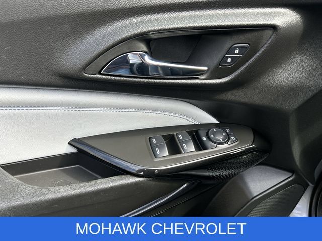Used 2024 Chevrolet Trax LT w/ Driver Confidence Package FWD image 22