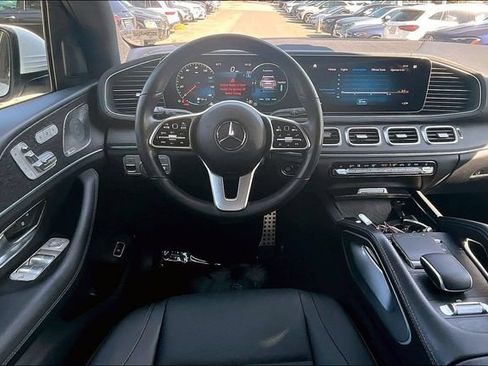 Certified 2023 Mercedes-Benz GLS 450 4MATIC w/ AMG Line Exterior image 4