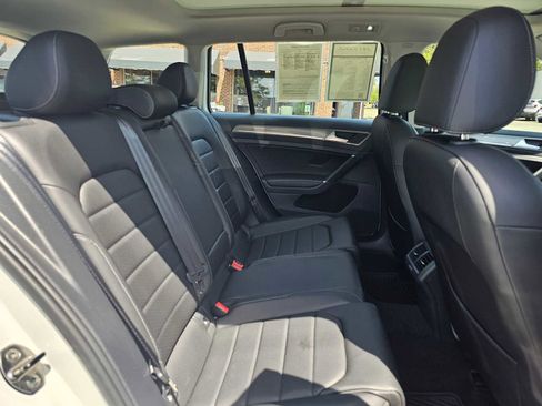 Used 2017 Volkswagen Golf Alltrack SEL AWD/4WD image 14