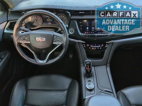 Used 2020 Cadillac XT6 Premium Luxury image 5
