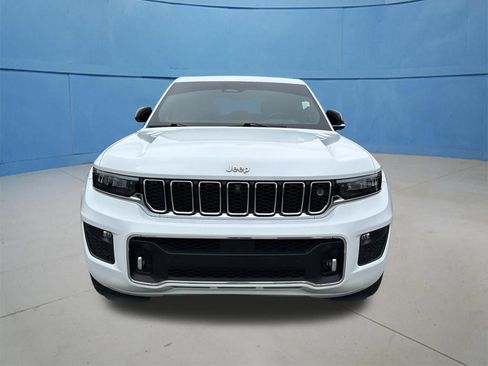 Used 2022 Jeep Grand Cherokee Overland w/ Adv Protech Group III AWD/4WD image 4