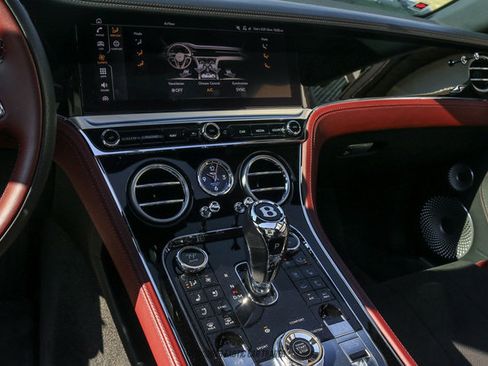 Used 2024 Bentley Continental GT S image 23