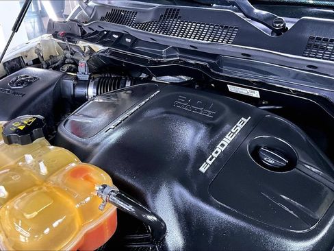 Used 2018 RAM 1500 Big Horn AWD/4WD image 32