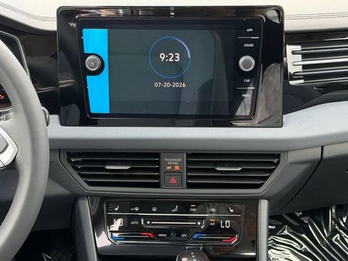 New 2026 Volkswagen Jetta SE FWD image 14
