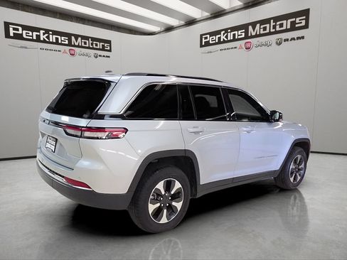 Certified 2024 Jeep Grand Cherokee Limited 4xe AWD/4WD image 5