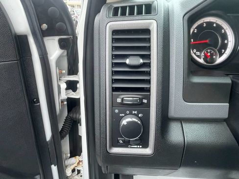 Used 2014 RAM 1500 Tradesman w/ Popular Equipment Group AWD/4WD image 14