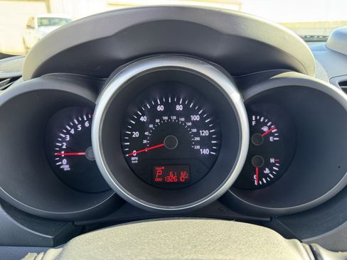 Used 2013 Kia Soul + image 25