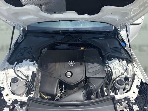 Used 2025 Mercedes-Benz C 300 Sedan image 27