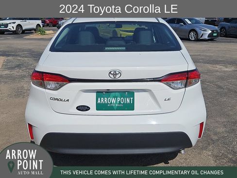 Used 2024 Toyota Corolla LE FWD image 10