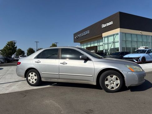 Used 2005 Honda Accord LX image 6