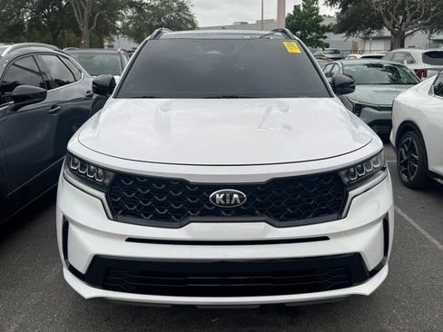 Certified 2021 Kia Sorento S w/ Panoramic Sunroof Package FWD image 8