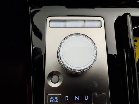 Certified 2025 Genesis G80 3.5T Sport image 22