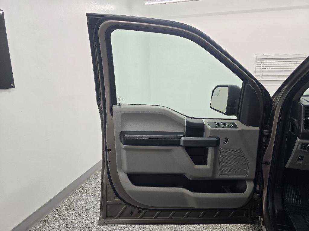 Used 2018 Ford F150 XLT RWD image 26