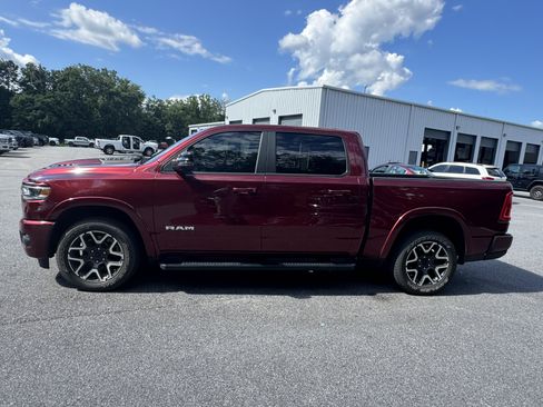 Used 2025 RAM 1500 Laramie w/ Sport Appearance Package AWD/4WD image 8