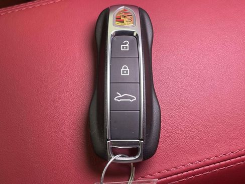 Used 2024 Porsche 911 Carrera S image 42