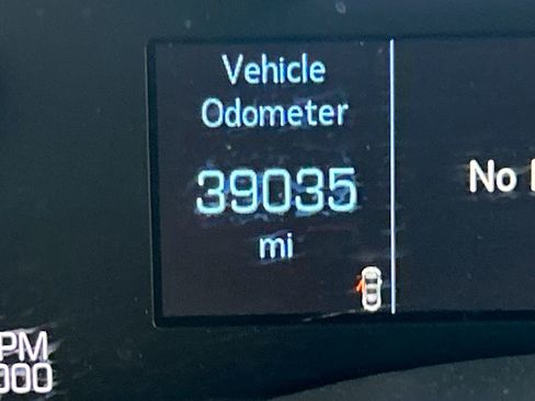 Used 2019 Cadillac ATS 2.0T Coupe RWD image 19