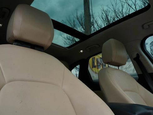 Used 2020 Jaguar F-PACE Premium AWD/4WD image 68
