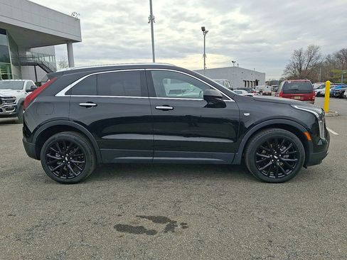 Used 2023 Cadillac XT4 Luxury w/ Cold Weather Package image 26