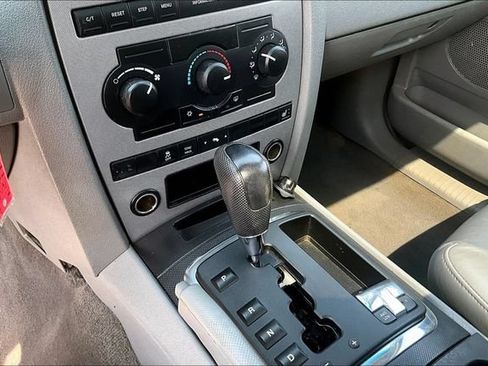 Used 2005 Jeep Grand Cherokee Laredo AWD/4WD image 23