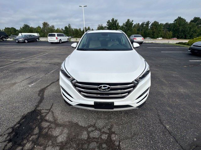Used 2017 Hyundai Tucson Limited w/ Cargo Package AWD/4WD image 2