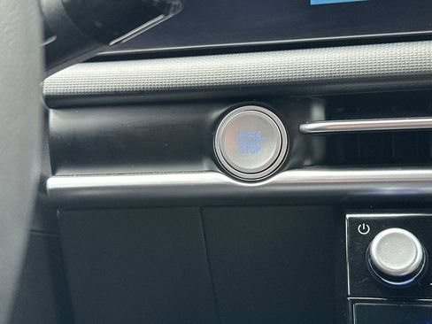 New 2025 Hyundai Santa Cruz SEL image 23