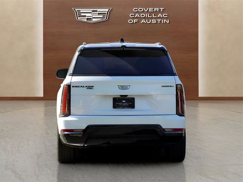 New 2026 Cadillac Escalade IQL Sport 1 w/ LPO, ONYX Package image 4