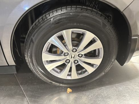 Used 2015 Honda Odyssey EX-L image 12