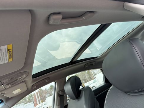 Used 2015 Hyundai Genesis 3.8 w/ Option Group 04 image 28