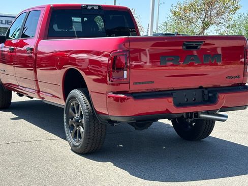 New 2026 RAM 2500 Big Horn AWD/4WD image 5