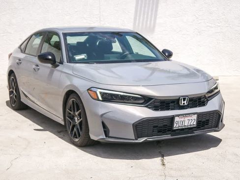 Used 2026 Honda Civic Sport image 3