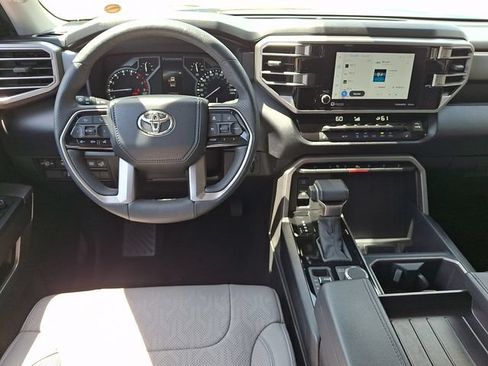 Used 2023 Toyota Tundra SR5 w/ SR5 Premium Package AWD/4WD image 11