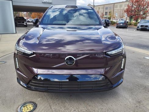 New 2025 Volvo EX90 Ultra image 9